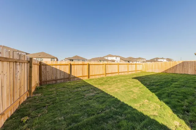 $1,940 | 602 Waterway Avenue, Hutto, TX 78634