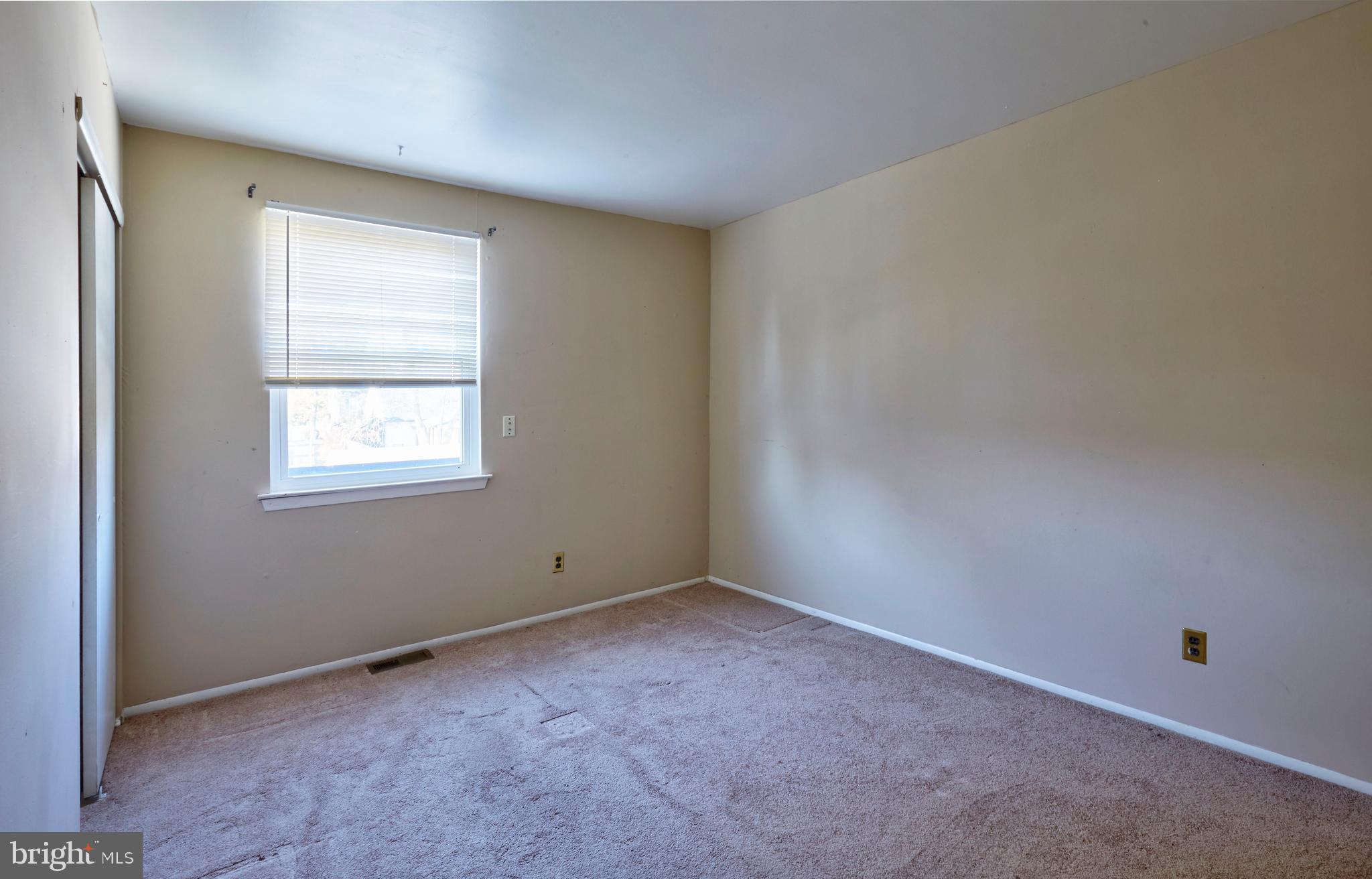 73 Dover Road Westampton, NJ 08060 - Photo 16 of 25 Bedroom 2