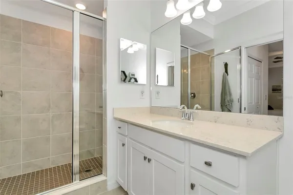 $369,900 | 18028 Gawthrop Drive, Unit 402, Bradenton, FL 34211