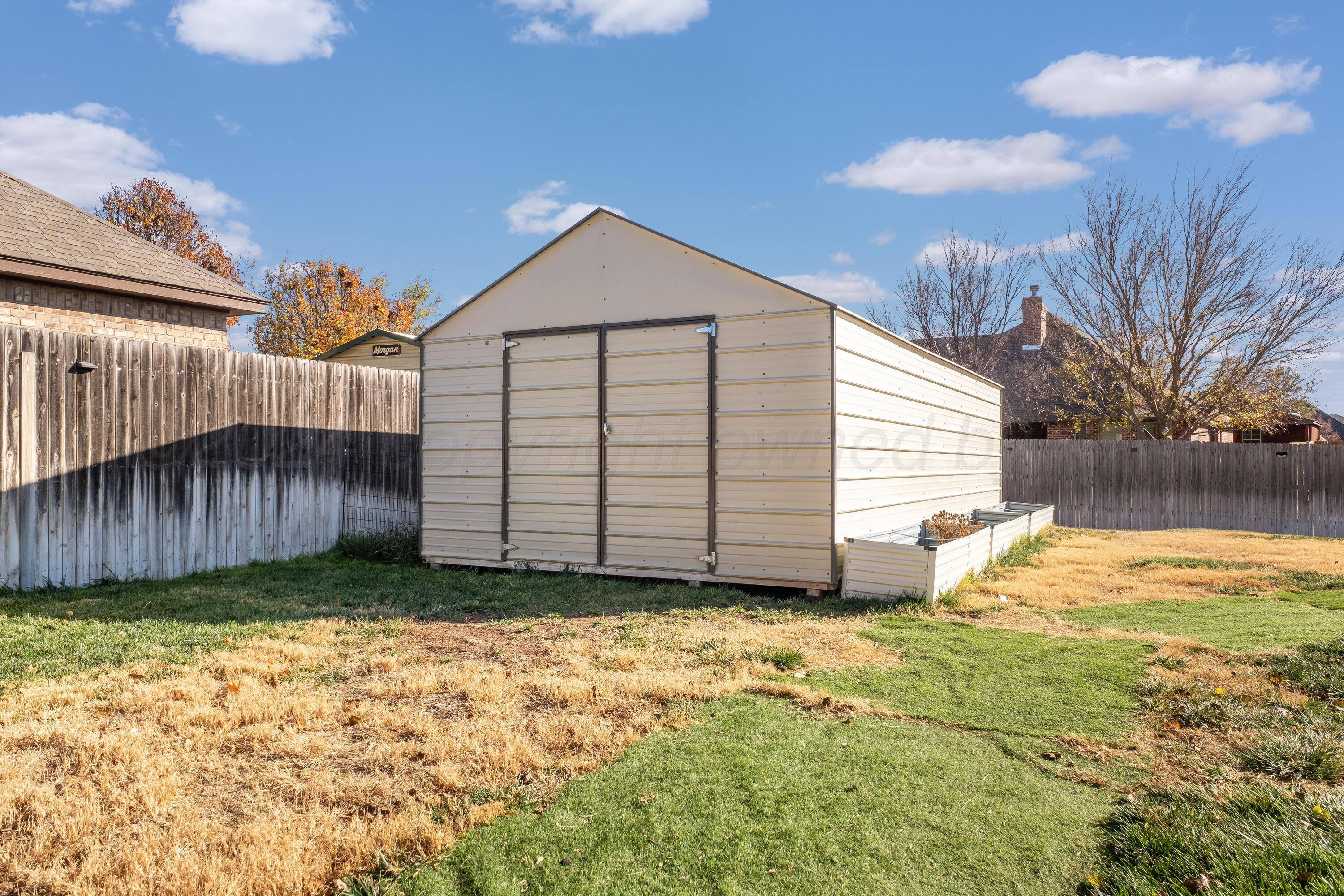 8413 Hamilton Drive Amarillo, TX 79119 - Photo 45 of 54 a view of a backyard of the house