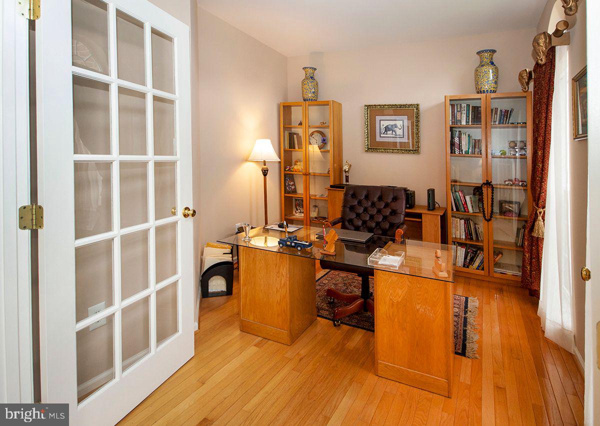 39 Red Fox Trail Sicklerville, NJ 08081 - Photo 12 of 44 First Floor Office: Fr Doors, HW Floors