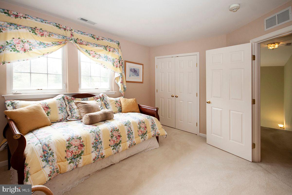 39 Red Fox Trail Sicklerville, NJ 08081 - Photo 30 of 44 Bedroom #2