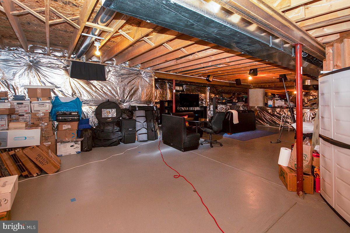 39 Red Fox Trail Sicklerville, NJ 08081 - Photo 38 of 44 Huge Unfinished Basement