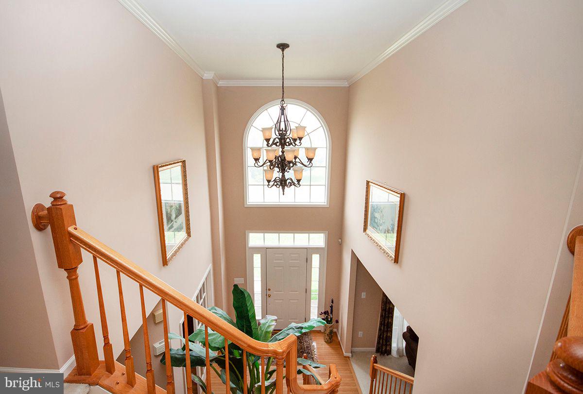 39 Red Fox Trail Sicklerville, NJ 08081 - Photo 4 of 44 Foyer: 2 Story, Hardwood Floors