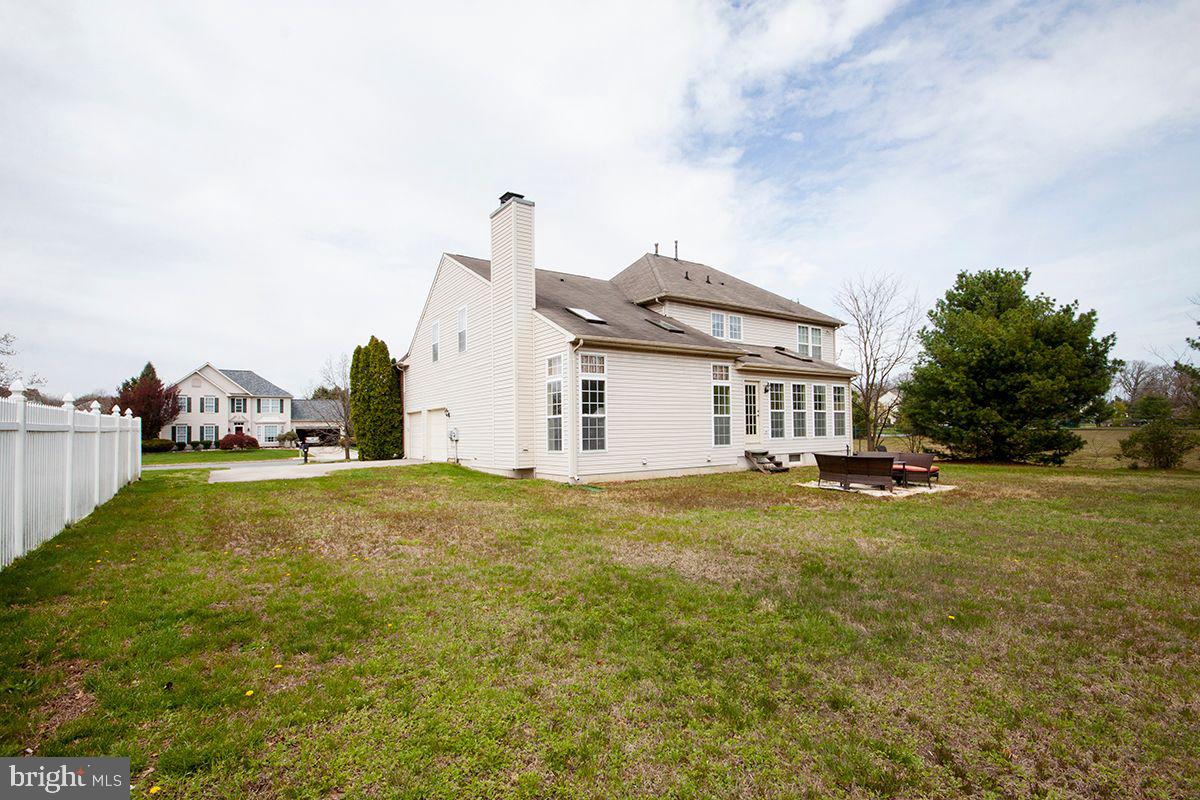 39 Red Fox Trail Sicklerville, NJ 08081 - Photo 41 of 44 Exterior Back: Half acre+ lot