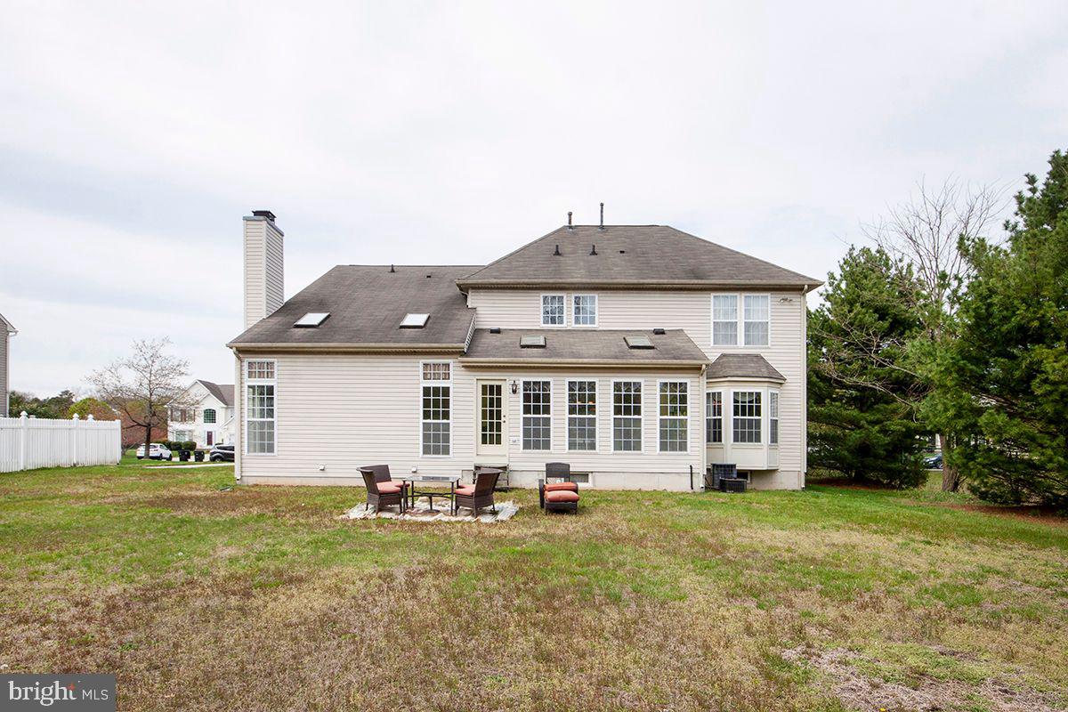 39 Red Fox Trail Sicklerville, NJ 08081 - Photo 42 of 44 Exterior Back: Half acre+ lot