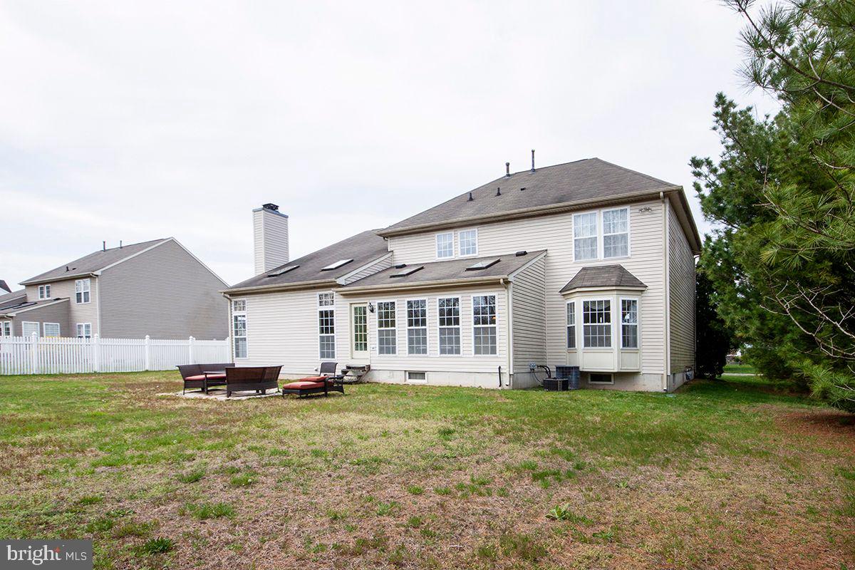 39 Red Fox Trail Sicklerville, NJ 08081 - Photo 43 of 44 Exterior Back: Half acre+ lot