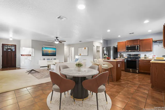 $229,777 | 3238 Northwest, New Braunfels, TX 78130