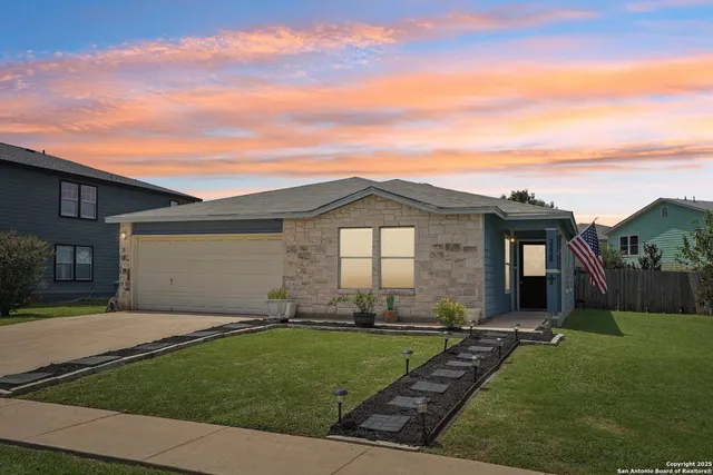 $229,777 | 3238 Northwest, New Braunfels, TX 78130