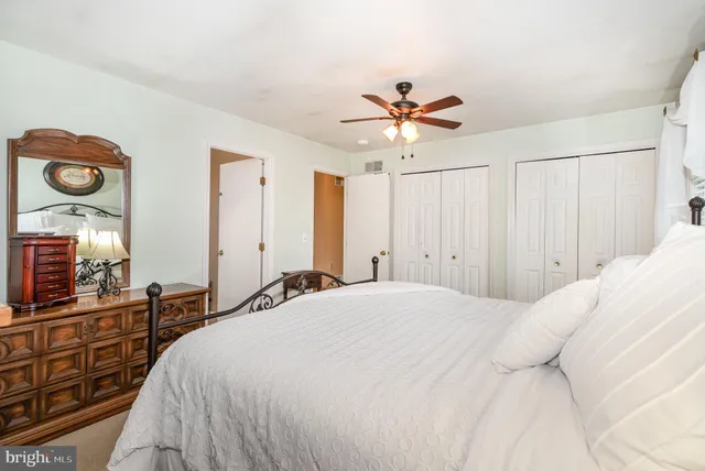 $555,000 | 49 West Lexington Road, Lititz, PA 17543