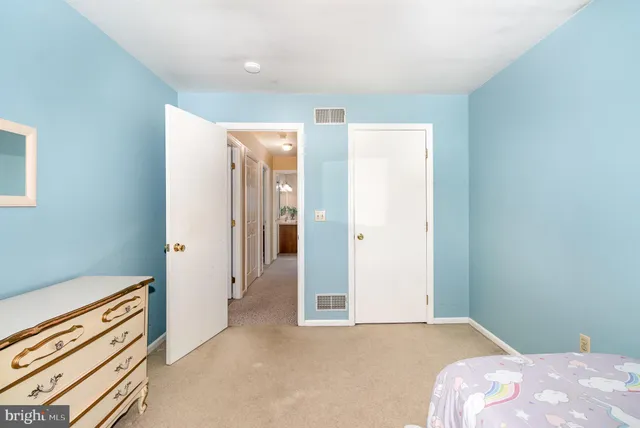 $555,000 | 49 West Lexington Road, Lititz, PA 17543