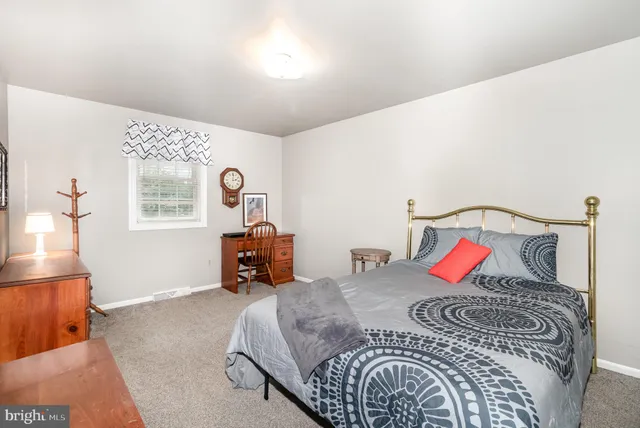 $555,000 | 49 West Lexington Road, Lititz, PA 17543