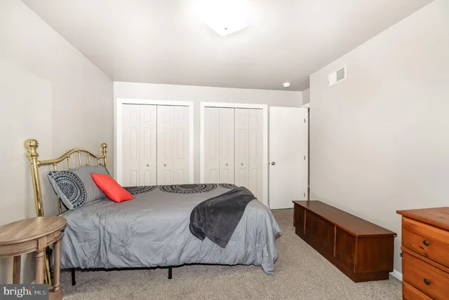 $555,000 | 49 West Lexington Road, Lititz, PA 17543