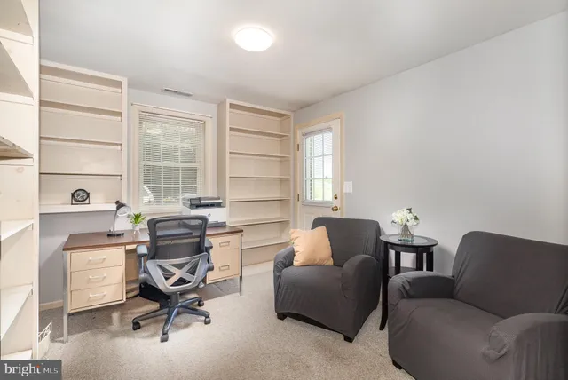 $555,000 | 49 West Lexington Road, Lititz, PA 17543