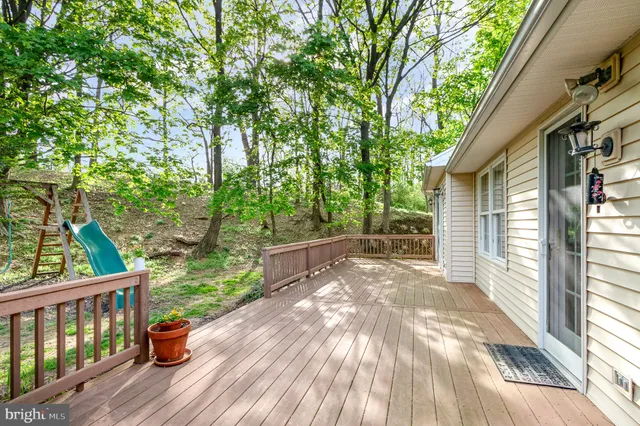 $555,000 | 49 West Lexington Road, Lititz, PA 17543