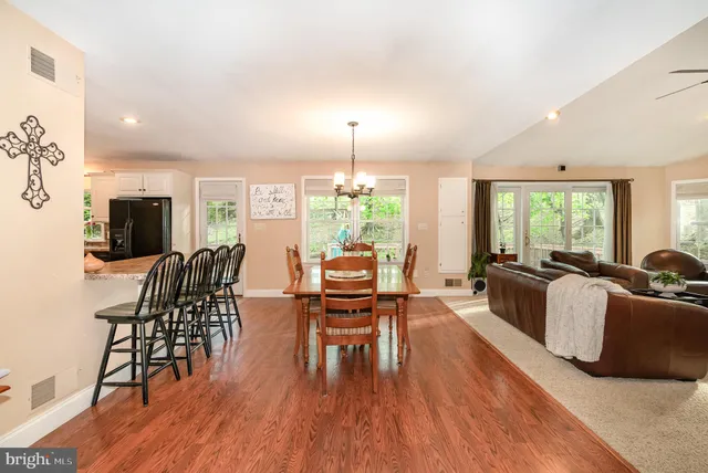 $555,000 | 49 West Lexington Road, Lititz, PA 17543