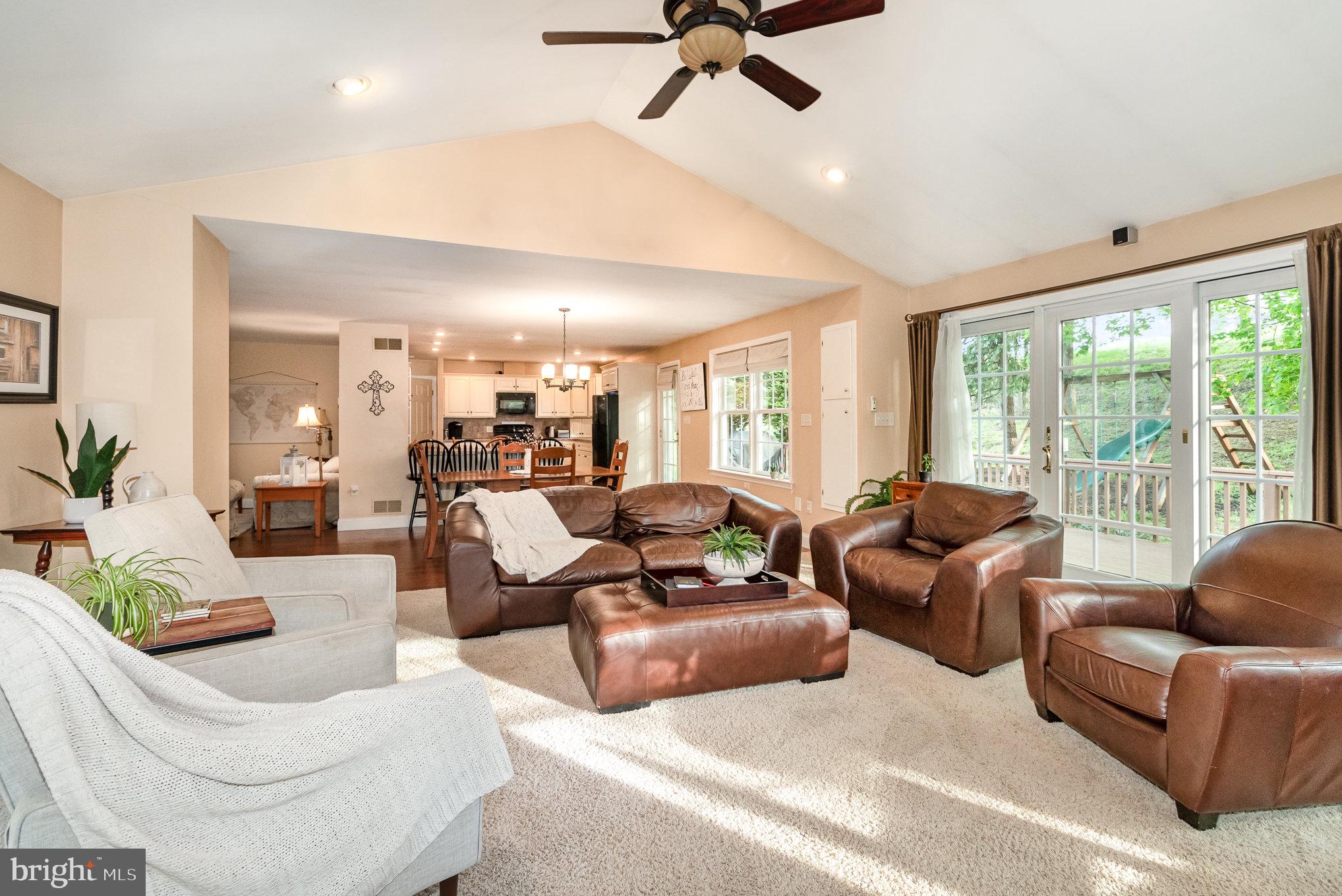 49 West Lexington Road Lititz, PA 17543 - Photo 10 of 46