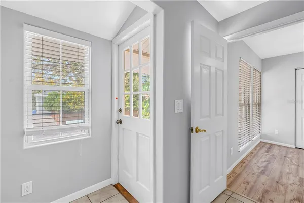 $1,295,000 | 546 26th Avenue North, St. Petersburg, FL 33704