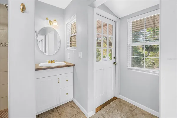 $1,295,000 | 546 26th Avenue North, St. Petersburg, FL 33704