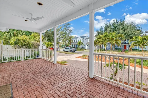 $1,295,000 | 546 26th Avenue North, St. Petersburg, FL 33704