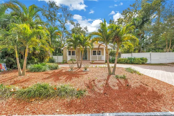 $1,295,000 | 546 26th Avenue North, St. Petersburg, FL 33704