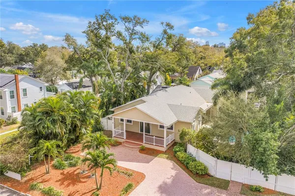 $1,295,000 | 546 26th Avenue North, St. Petersburg, FL 33704