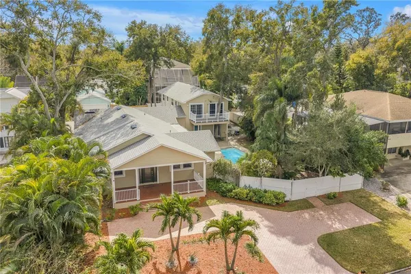 $1,295,000 | 546 26th Avenue North, St. Petersburg, FL 33704