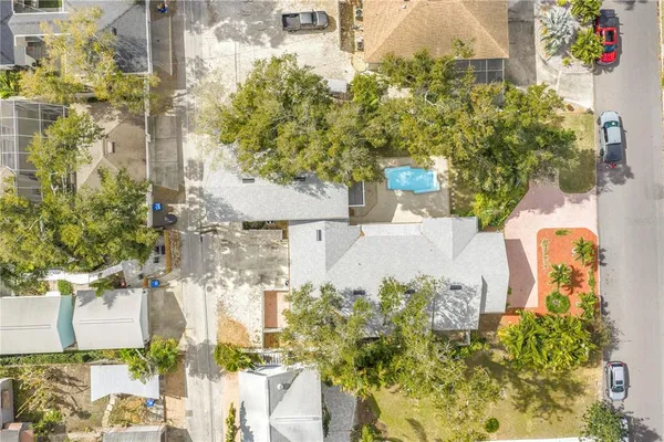 $1,295,000 | 546 26th Avenue North, St. Petersburg, FL 33704