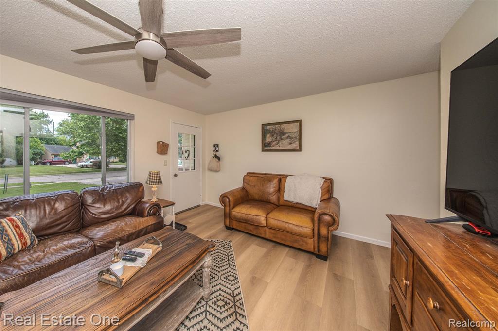 207 Murphy Street Linden, MI 48451 - Photo 22 of 49