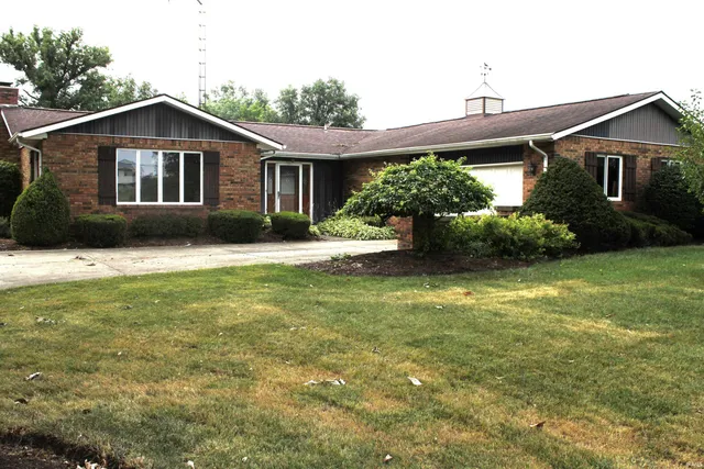 $200,000 | 1096 East 26th Highway, Portland, IN 47371