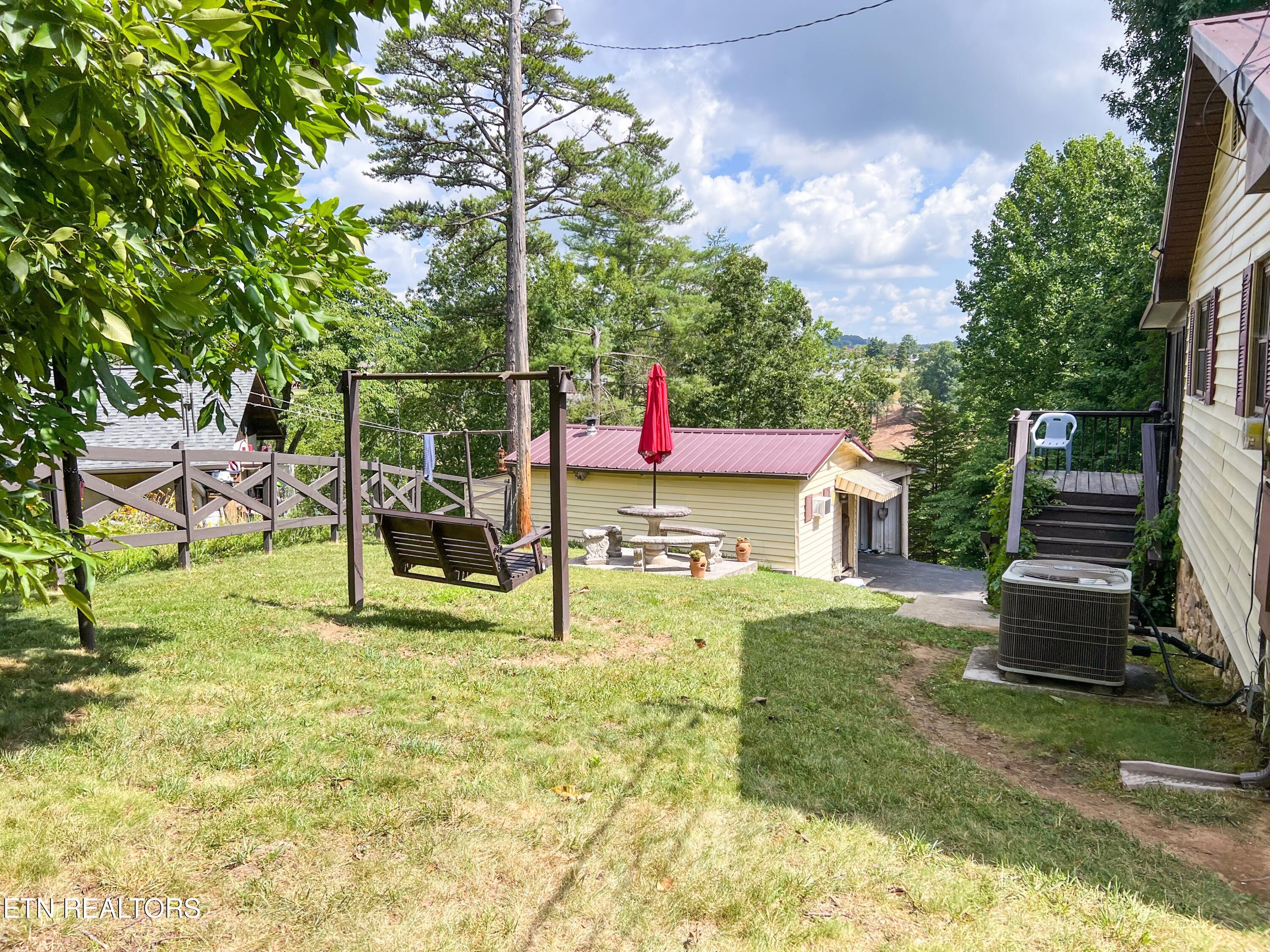 1809 Ridgecrest Drive Dandridge, TN 37725 - Photo 15 of 40 IMG_5269