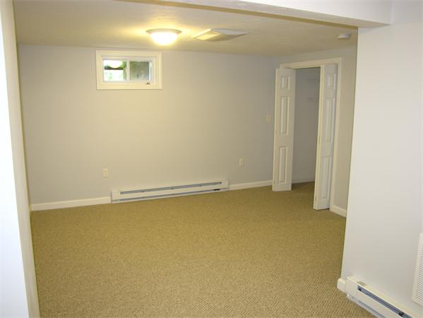 32 Adams Road Walpole, MA 02081 - Photo 16 of 20 Gallery Image 16