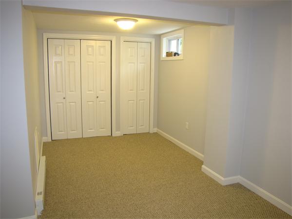 32 Adams Road Walpole, MA 02081 - Photo 17 of 20 Gallery Image 17