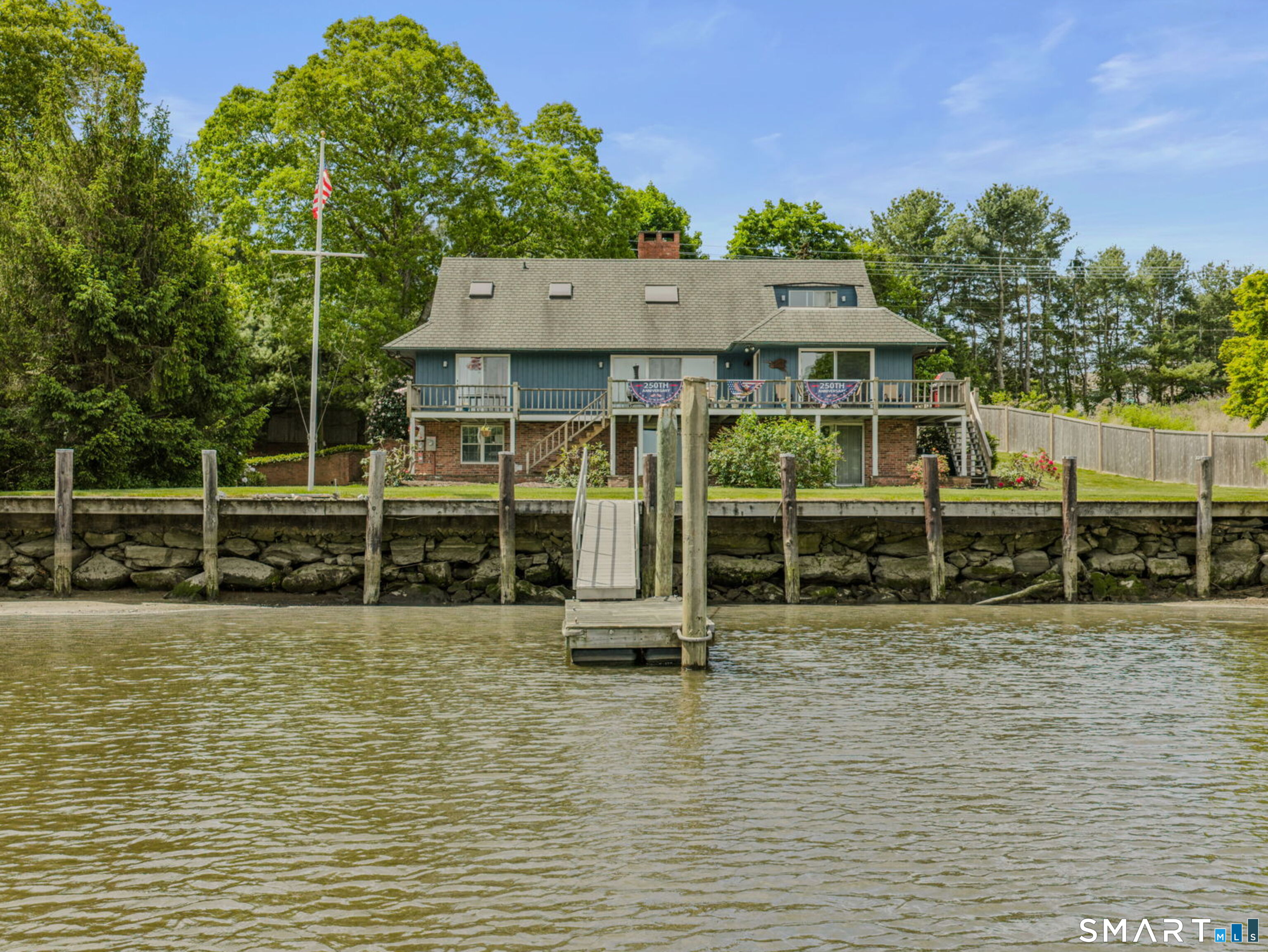 77 Essex Road Old Saybrook, CT 06475 - Photo 4 of 36