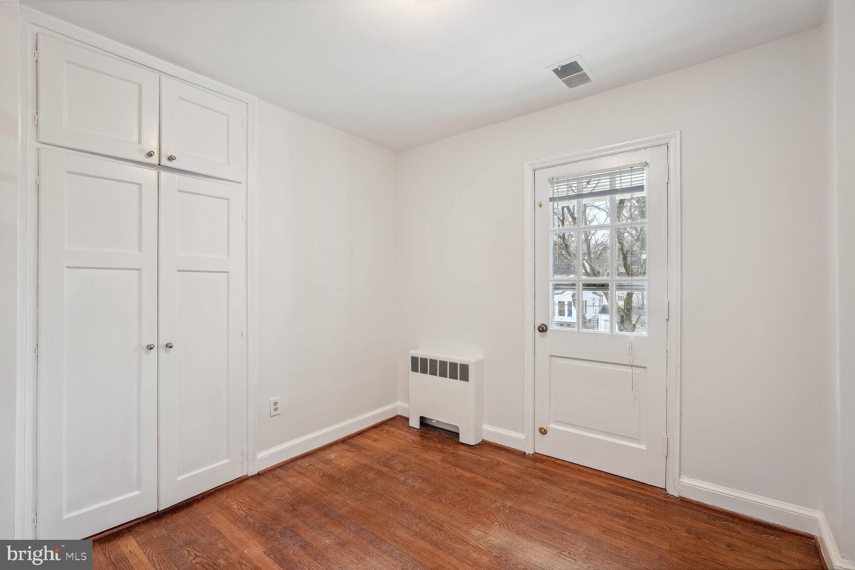 4827 Sedgwick Street Northwest Washington, DC 20016 - Photo 11 of 23