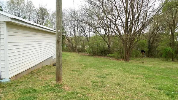 $335,000 | 186 Railroad Avenue, Lula, GA 30554