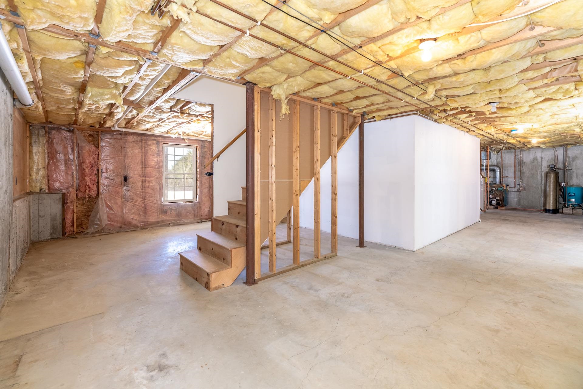 145 Bow Lake Road Barnstead, NH 03218 - Photo 19 of 38