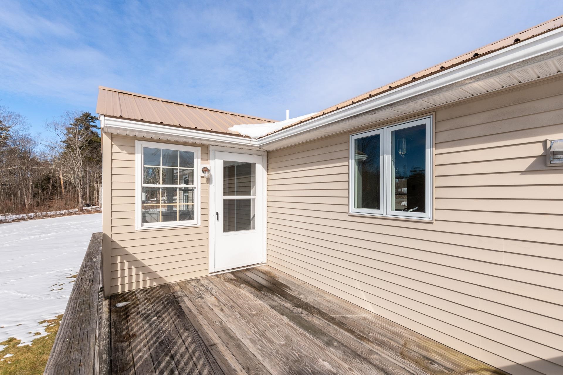 145 Bow Lake Road Barnstead, NH 03218 - Photo 26 of 38