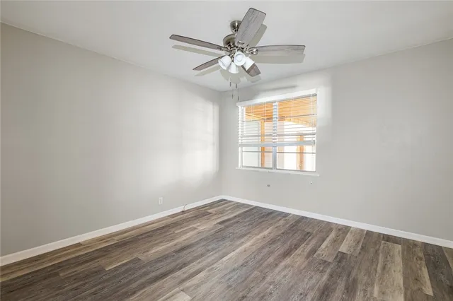 $340,000 | 420 West 4th Street, Crawford, TX 76638