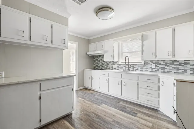 $340,000 | 420 West 4th Street, Crawford, TX 76638