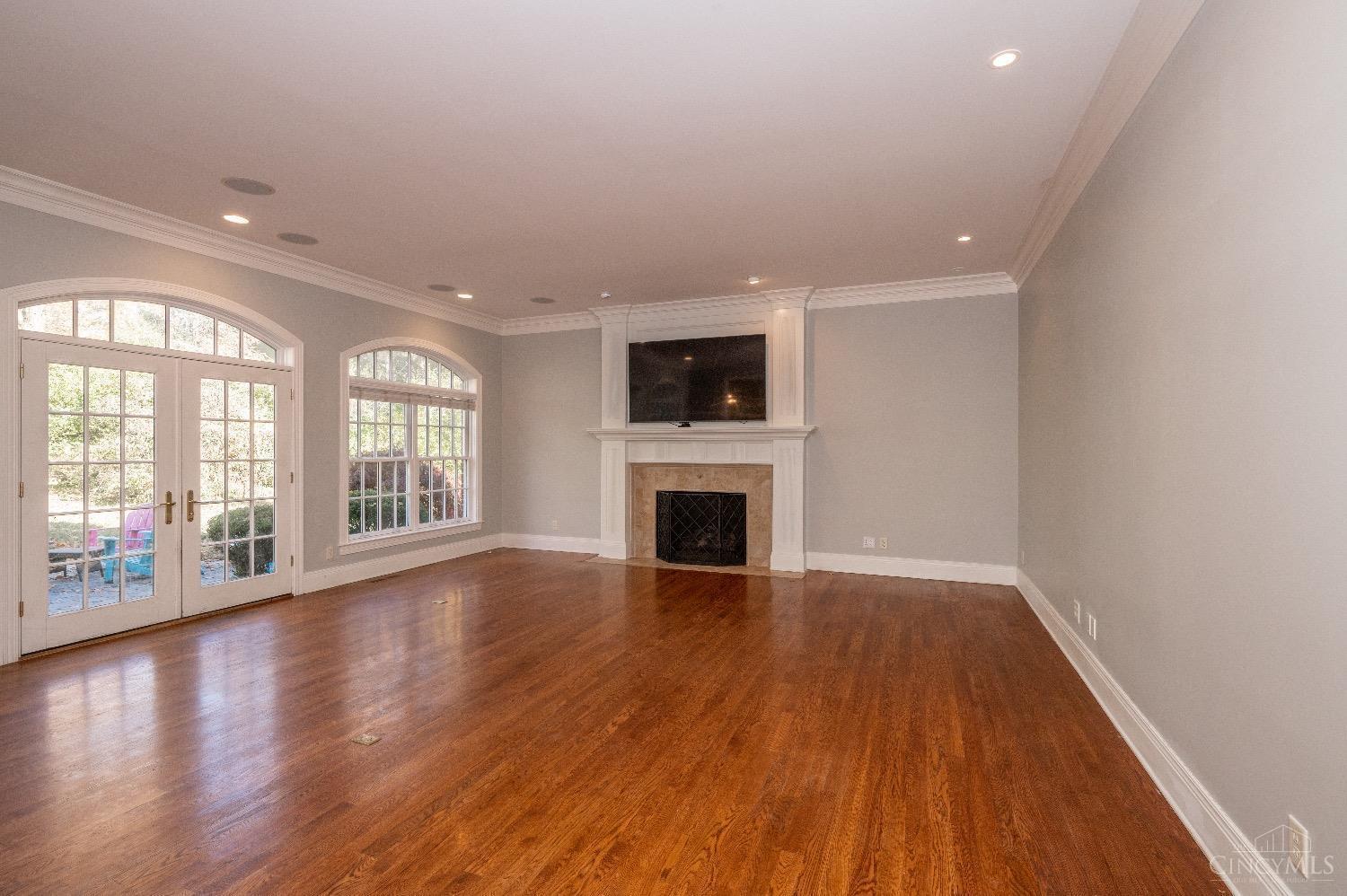 4755 Miami Road Cincinnati, OH 45243 - Photo 8 of 49