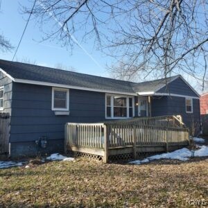 5810 Noel Road Cicero, NY 13039 - Photo 1 of 15