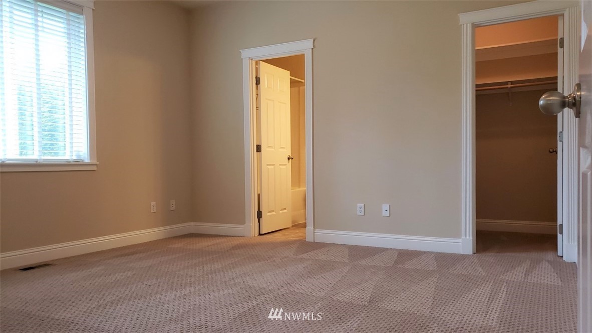 14801 Maple Ridge Lane Southeast Yelm, WA 98597 - Photo 16 of 38 Gallery Image 16
