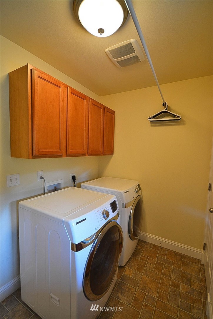 14801 Maple Ridge Lane Southeast Yelm, WA 98597 - Photo 20 of 38 Gallery Image 20