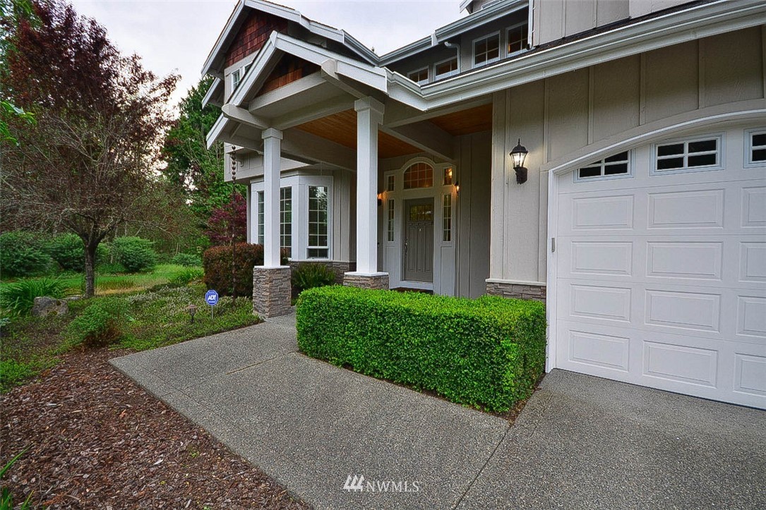 14801 Maple Ridge Lane Southeast Yelm, WA 98597 - Photo 4 of 38 Gallery Image 4