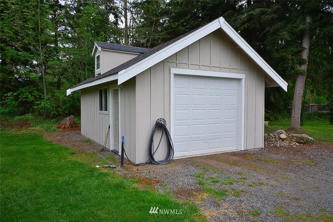 14801 Maple Ridge Lane Southeast Yelm, WA 98597 - Photo 32 of 38 Gallery Image 32