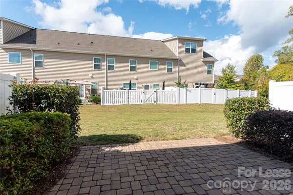 $2,200 | 106 C Clarendon Street, Unit C, Mooresville, NC 28117