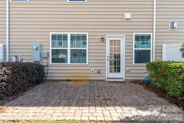 $2,200 | 106 C Clarendon Street, Unit C, Mooresville, NC 28117