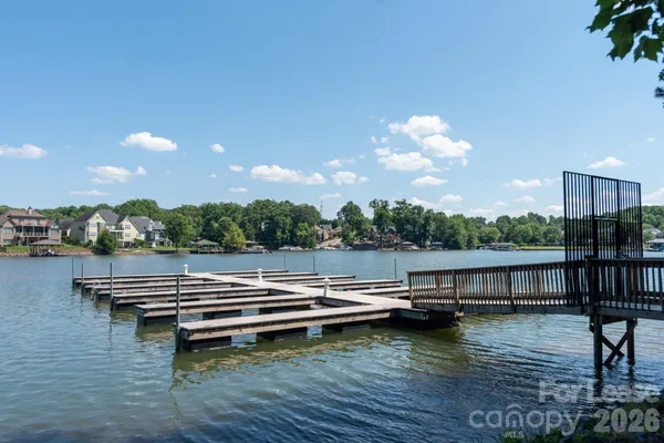 $2,200 | 106 C Clarendon Street, Unit C, Mooresville, NC 28117