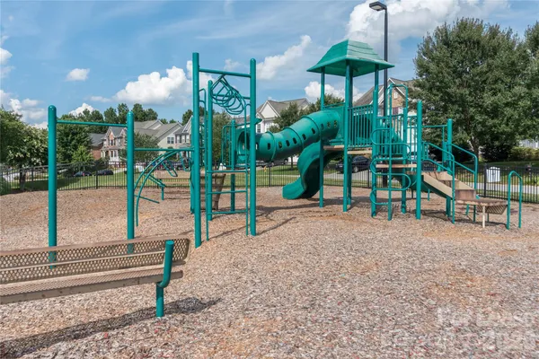 $2,200 | 106 C Clarendon Street, Unit C, Mooresville, NC 28117